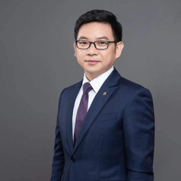 配资门户 中小银行如何培育差异化竞争优势