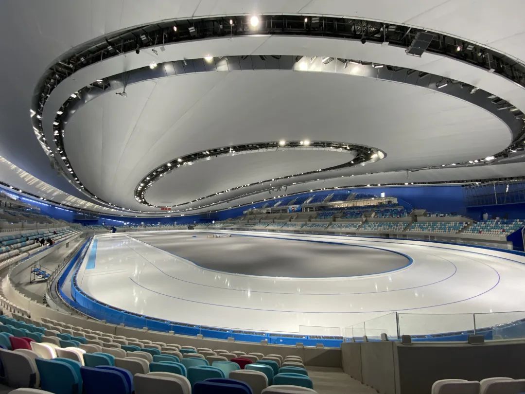 国家速滑馆选用了中粮科工研发的二氧化碳跨临界直冷制冰技术